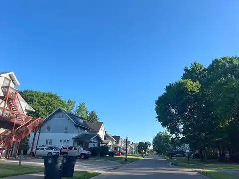 Hillwood, AKRON, OH 44320