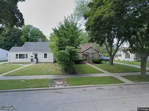 74Th, MILWAUKEE, WI 53218
