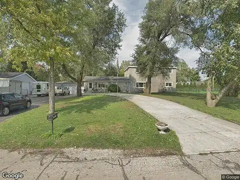 Elm, BURR RIDGE, IL 60527