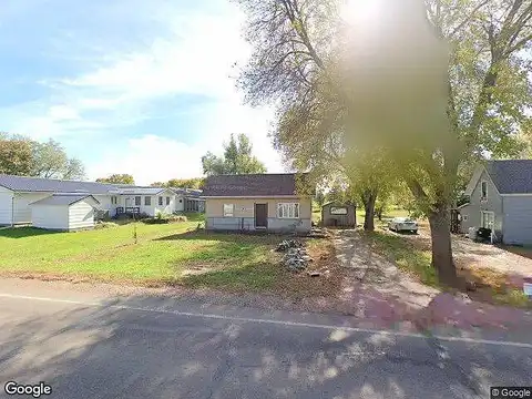 South, AKRON, IA 51001
