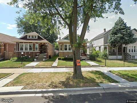 May, CHICAGO, IL 60643