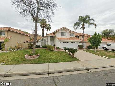 Via Apolina, MORENO VALLEY, CA 92557