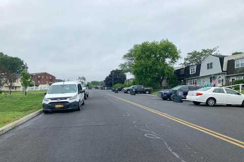 Country Club, MAYBROOK, NY 12543