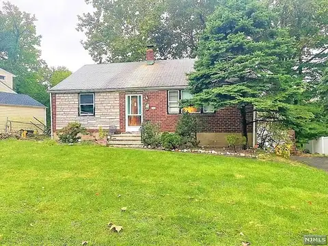Boulevard, NEW MILFORD, NJ 07646