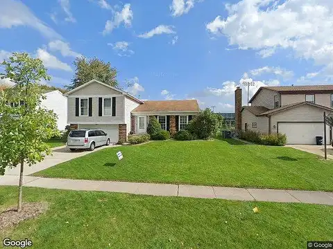 Amberwood, CRYSTAL LAKE, IL 60014