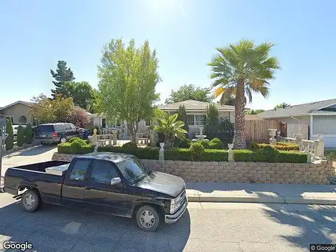 Linda, PASO ROBLES, CA 93446