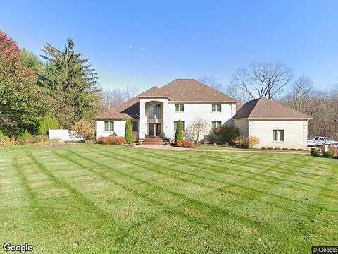 Amostown, WEST SPRINGFIELD, MA 01089