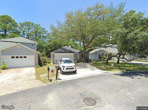 Laura, NICEVILLE, FL 32578