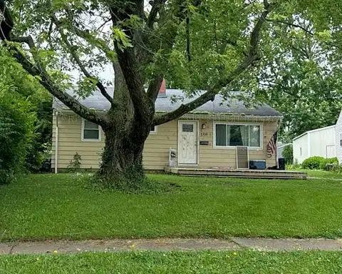 Court, EATON, OH 45320