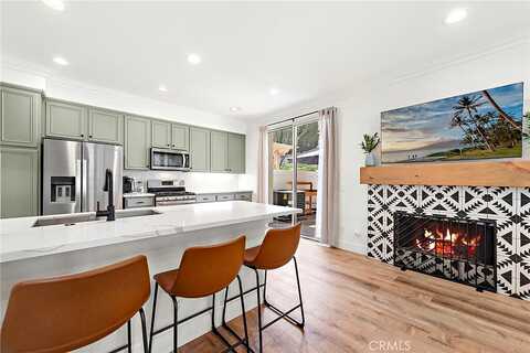 Mira Mesa, RANCHO SANTA MARGARITA, CA 92688