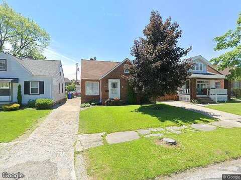 Sherry, CLEVELAND, OH 44135