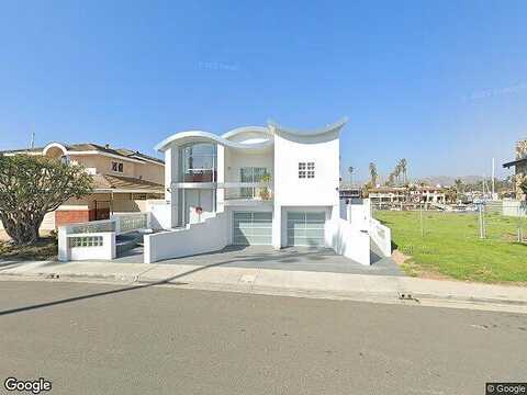 Beachmont, VENTURA, CA 93001