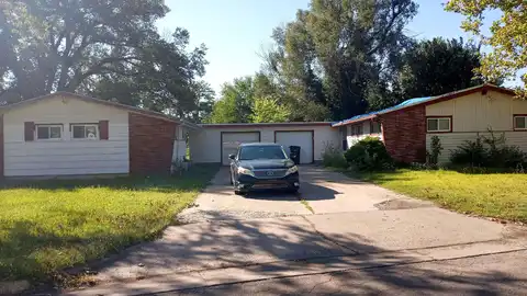 Hoover, SALINA, KS 67401