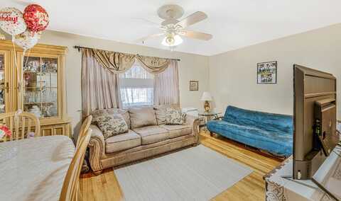 231St, SPRINGFIELD GARDENS, NY 11413
