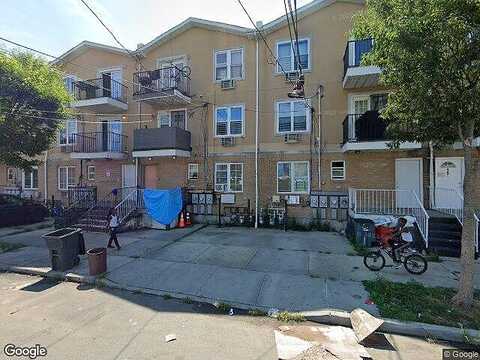 Beach 26Th, FAR ROCKAWAY, NY 11691