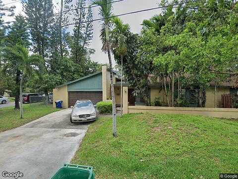 Spur, MIAMI, FL 33161