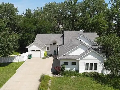 Holcomb, CLIVE, IA 50325