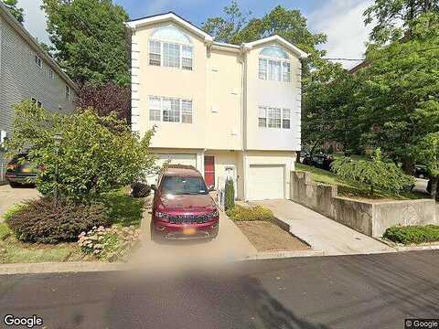 Natalie, STATEN ISLAND, NY 10304