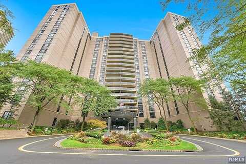 Palisade, FORT LEE, NJ 07024