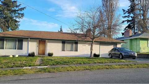 8Th, OAK HARBOR, WA 98277
