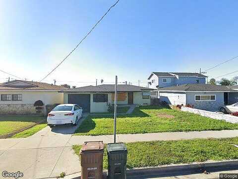 121St, LOS ANGELES, CA 90047
