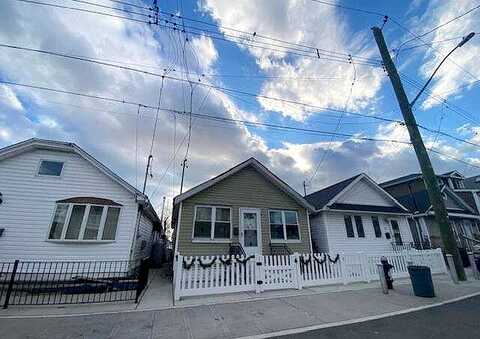 14Th, BROAD CHANNEL, NY 11693