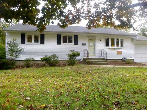 Winston, BRENTWOOD, NY 11717