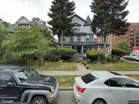Stratford, BROOKLYN, NY 11218