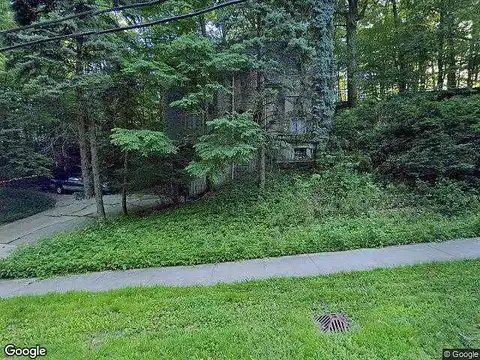 Beverly Hills, EUCLID, OH 44117