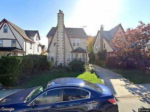 113Th, JAMAICA, NY 11433