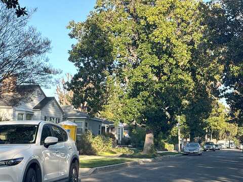 Hamlin, VAN NUYS, CA 91406
