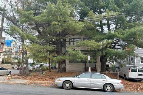 Renner, NEWARK, NJ 07112