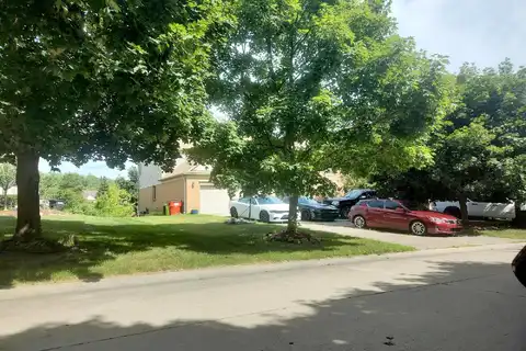 Midchester, WEST BLOOMFIELD, MI 48324