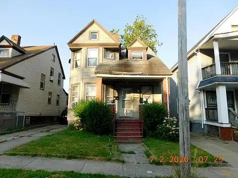 Woodlawn Ave, Cleveland, OH 44106