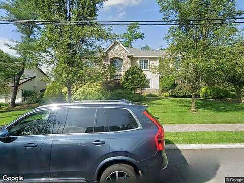 Laurence, CLOSTER, NJ 07624