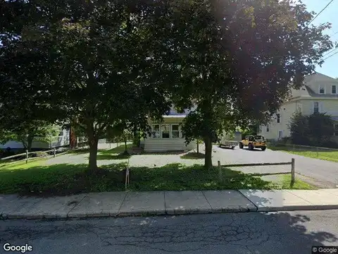Orchard, SYRACUSE, NY 13209