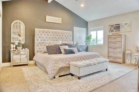 Saratoga, PLACENTIA, CA 92870
