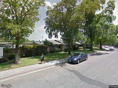 Floyd Ave Apartment 7, Modesto, CA 95350