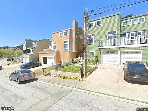 Winwood, PACIFICA, CA 94044