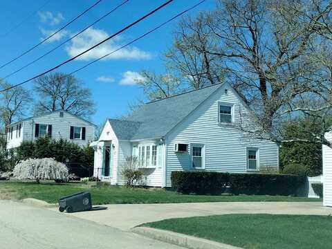 Brookfield, CRANSTON, RI 02920