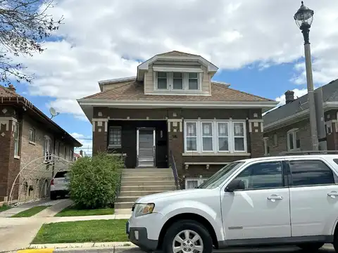 East, BERWYN, IL 60402