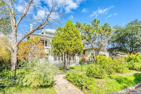 Mistletoe, SAN ANTONIO, TX 78212