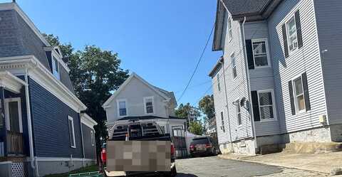 Porter, LYNN, MA 01902