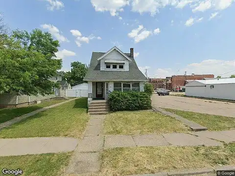 Pershing, CLINTON, IA 52732