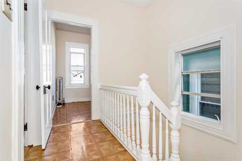 Maple St, KEARNY, NJ 07032