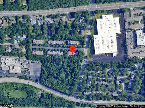 Arielle, ISLANDIA, NY 11749