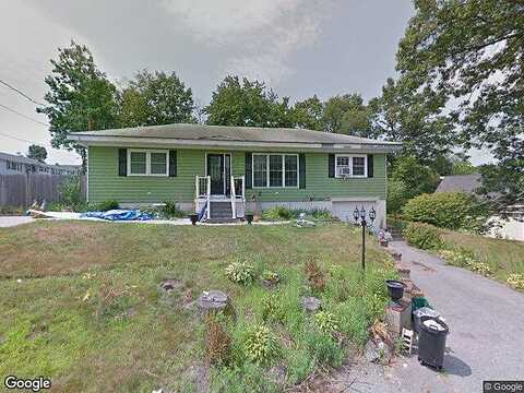 Carrington, DRACUT, MA 01826