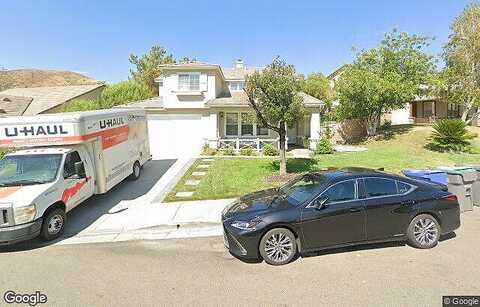 Half Moon, SANTA CLARITA, CA 91390