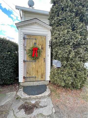 Union, MOOSUP, CT 06354