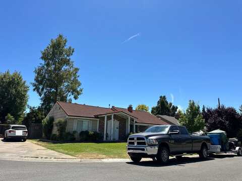Leta, SACRAMENTO, CA 95821